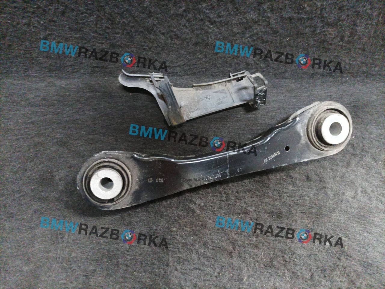 рычаг задний правый BMW 5 серия G30/G31 G30 2018, 3.0 л., B57 D30 A, дизель, АКПП, синий, седан, полный привод, правый руль, 33326867538, 6867538