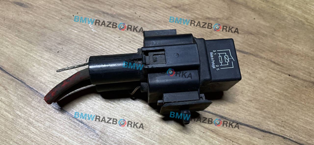 реле (прочие) BMW 1 серия F40 2020, 1.5 л., i, B38 A15 A, бензин, АКПП, b39, хетчбэк 5 дв., задний привод, правый руль, 9207913