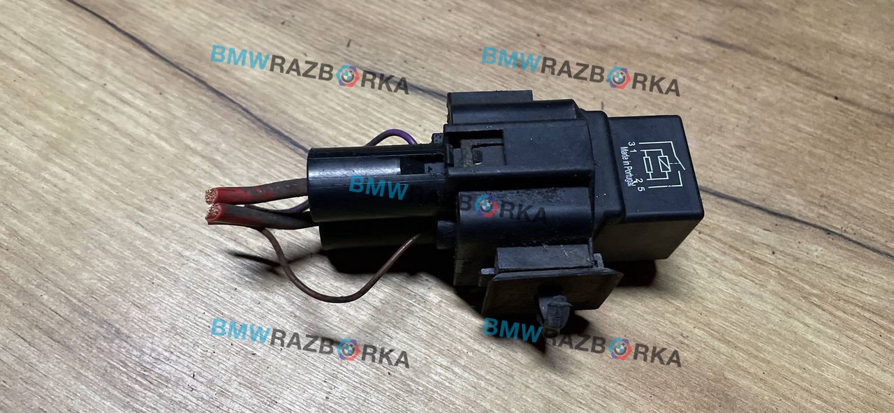 реле (прочие) BMW 1 серия F40 2020, 1.5 л., i, B38 A15 A, бензин, АКПП, b39, хетчбэк 5 дв., задний привод, правый руль, 9207913