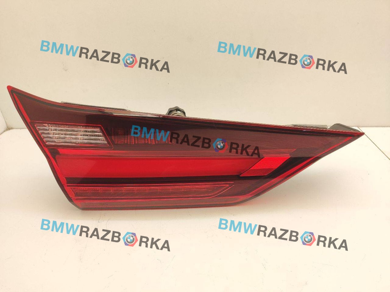 фонарь крышки багажника левый BMW 1 серия F40 2020, 1.5 л., i, B38 A15 A, бензин, АКПП, b39, хетчбэк 5 дв., задний привод, правый руль, 63217450651, 7450651