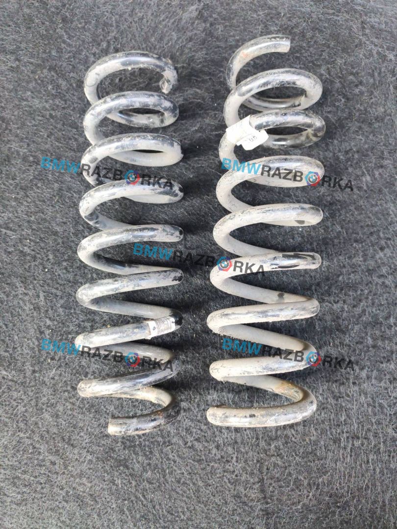 пружина задняя BMW 4 серия F32/F33 F32 2016, 2.0 л., N47 D20 C, дизель, АКПП, 475, купе, задний привод, правый руль