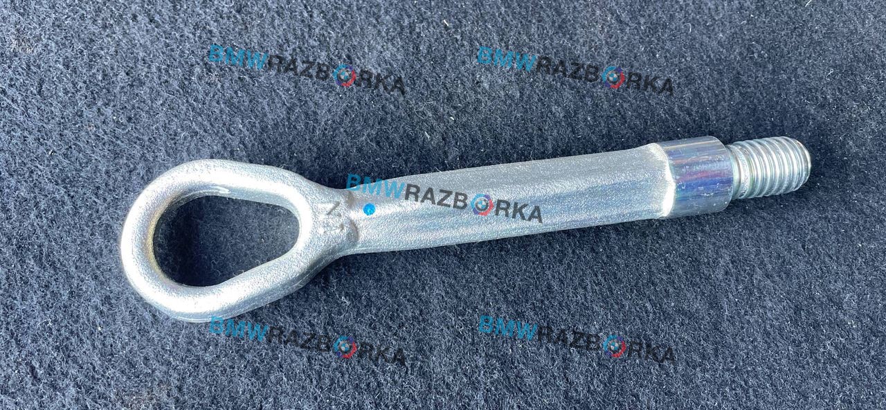 крюк буксировочный BMW 2 серия F44 2022, 1.5 л., i, B38 A15 A, бензин, АКПП, белый(300), седан, передний привод, правый руль
