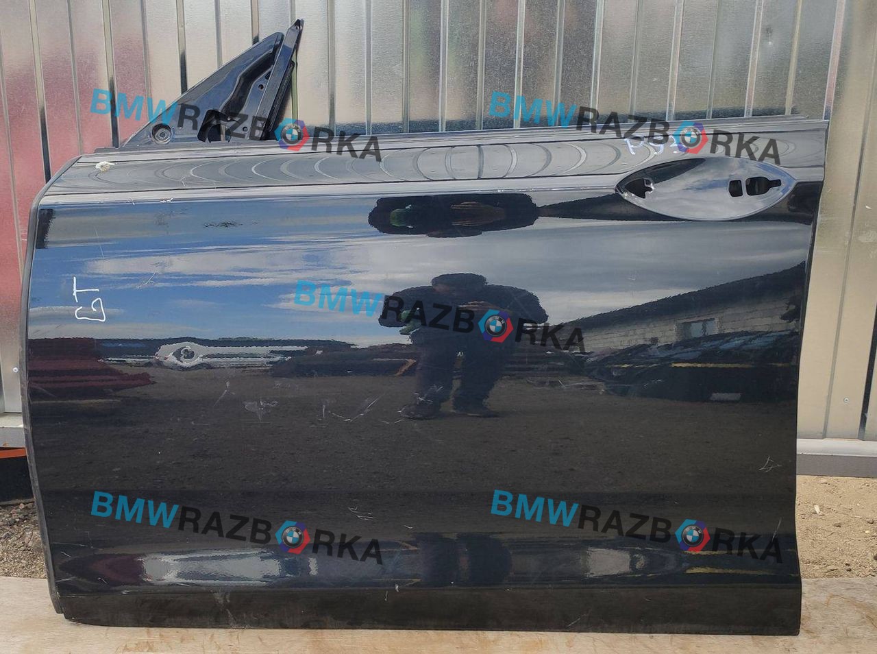 дверь передняя левая BMW 5 серия F07/F10/F11 2010, 4.4 л., N63 B44 A, бензин, АКПП, хетчбэк 5 дв.