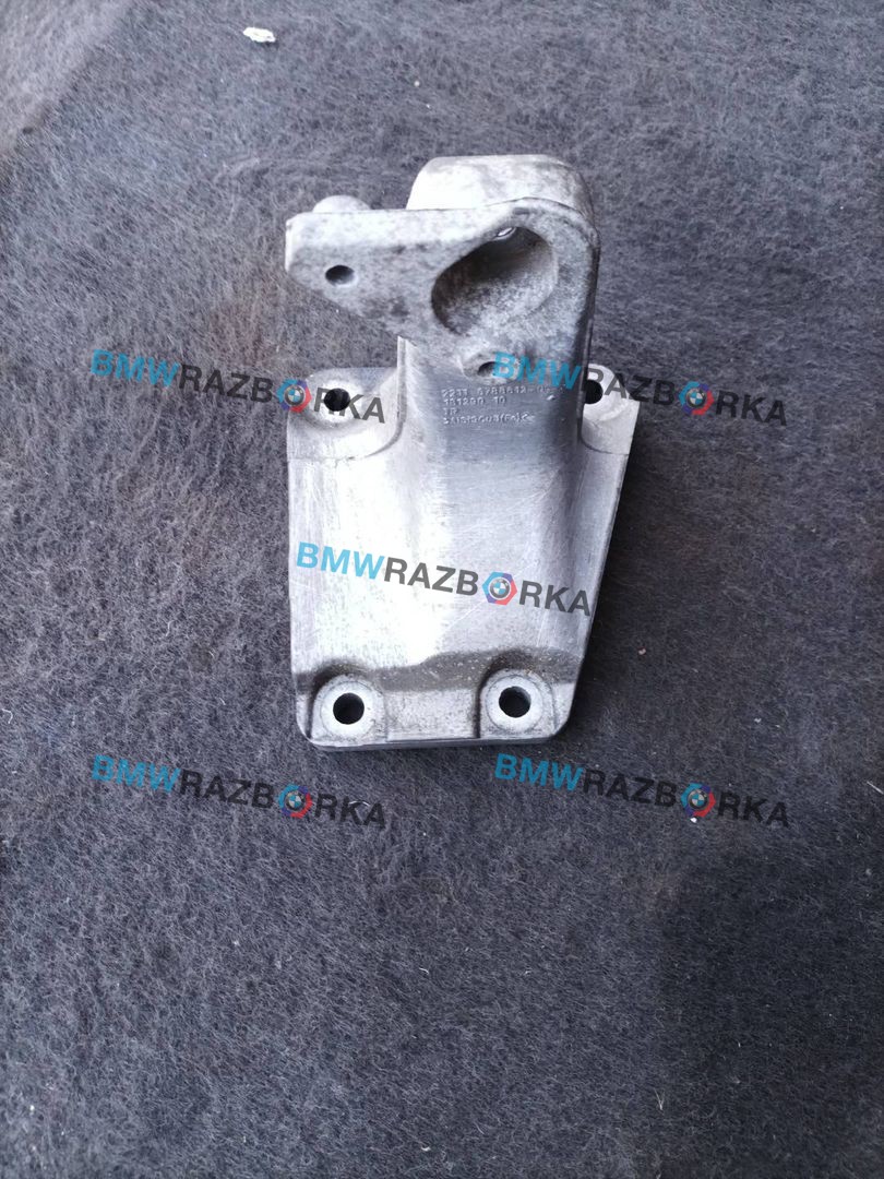 кронштейн двигателя BMW 4 серия F32/F33 F32 2016, 2.0 л., N47 D20 C, дизель, АКПП, 475, купе, задний привод, правый руль, 22116788612, 6788612