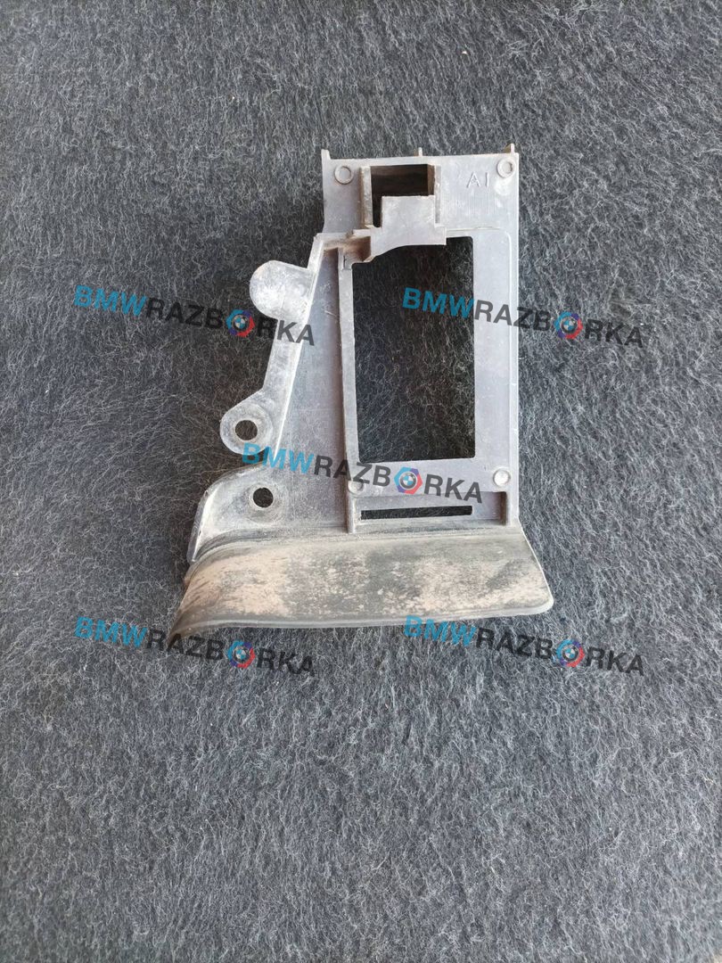 брызговик BMW Z4 E89 (2009 - 2016), 2.0 л., i, N20 B20 B, бензин, МКПП, b39 mineral-grau metallic, родстер, задний привод, правый руль, 7209818