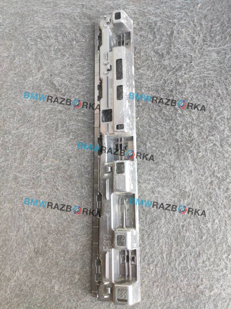 Кронштейн крепления порога BMW X2 F39 2020, 2.0 л., B48 A20 A, бензин, белый, внедорожник 5 дв., правый руль, 7426448