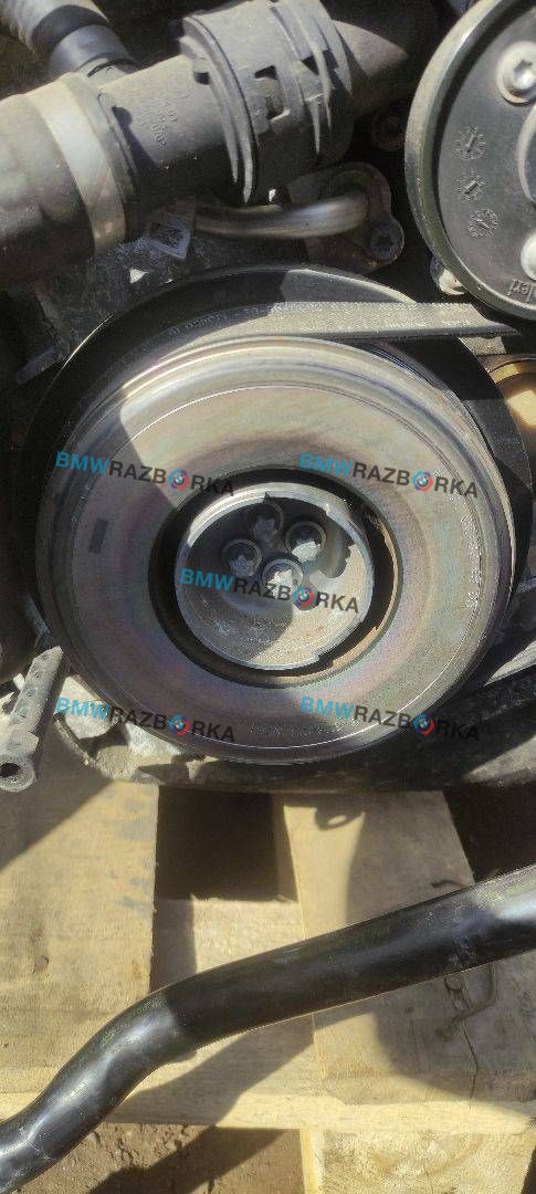 шкив коленвала BMW 5 серия G30/G31 G30 2018, 2.0 л., B48 B20 A, бензин, АКПП, синий, седан, задний привод, правый руль, 8679073