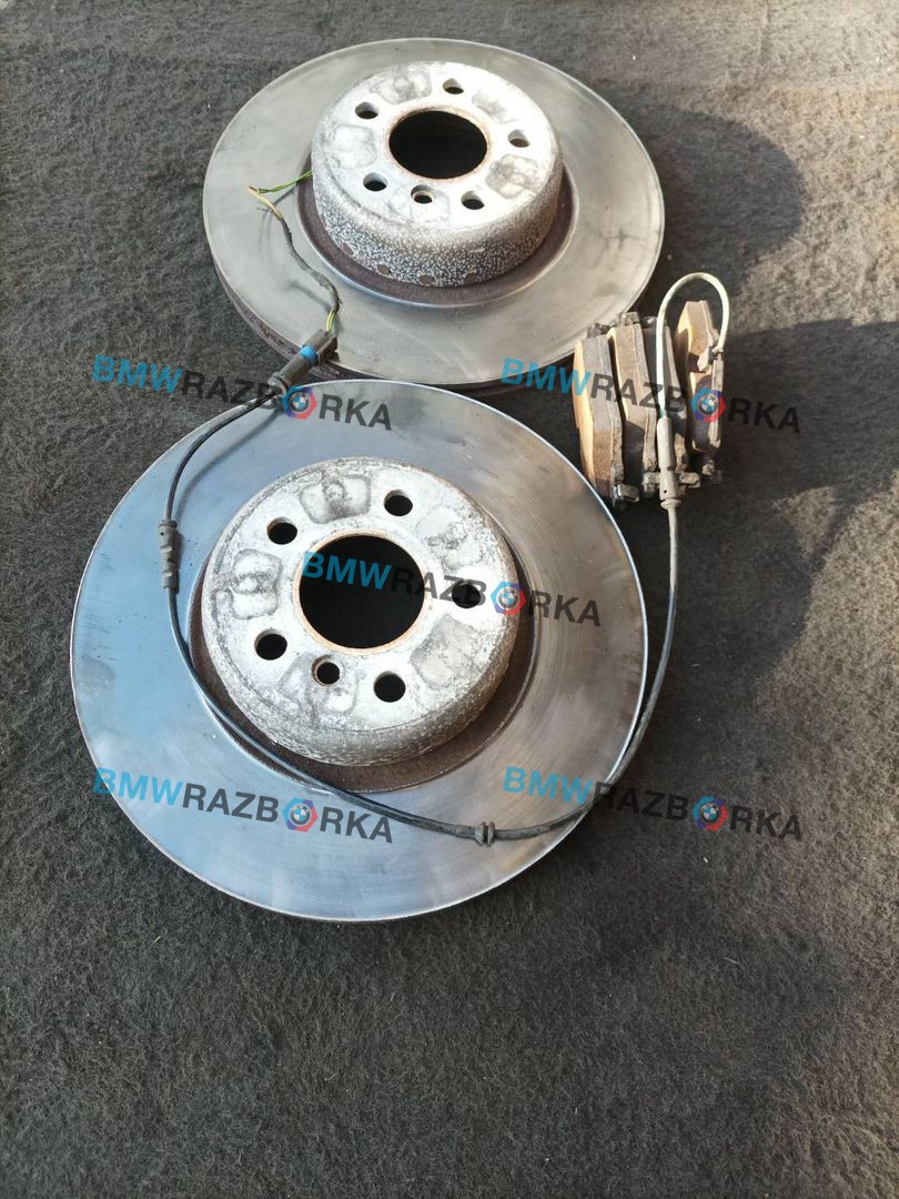 диски тормозные (комплект) BMW 5 серия G30/G31 G30 2018, 2.0 л., B48 B20 A, бензин, АКПП, синий, седан, задний привод, правый руль, 6860907