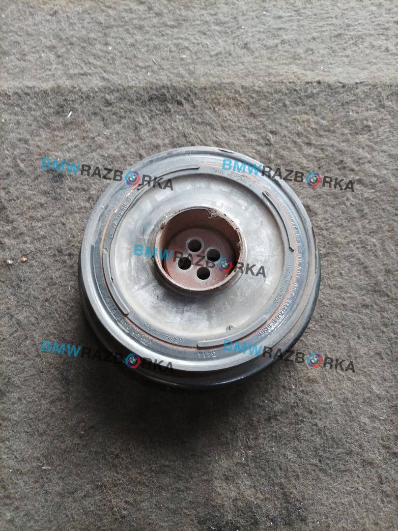 шкив коленвала BMW 5 серия F10/F11 [рестайлинг] F10 2015, 3.0 л., N57 D30 A, дизель, АКПП, 416, седан, задний привод, правый руль, 8511321