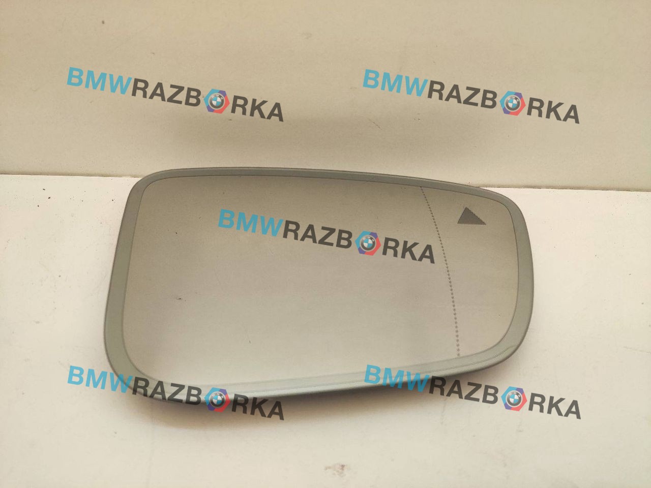 стекло зеркала наружного правого BMW M8 F91/92 F91 2020, 4.4 л., i, S63 B44 B, бензин, АКПП, 490, кабриолет, полный привод, правый руль