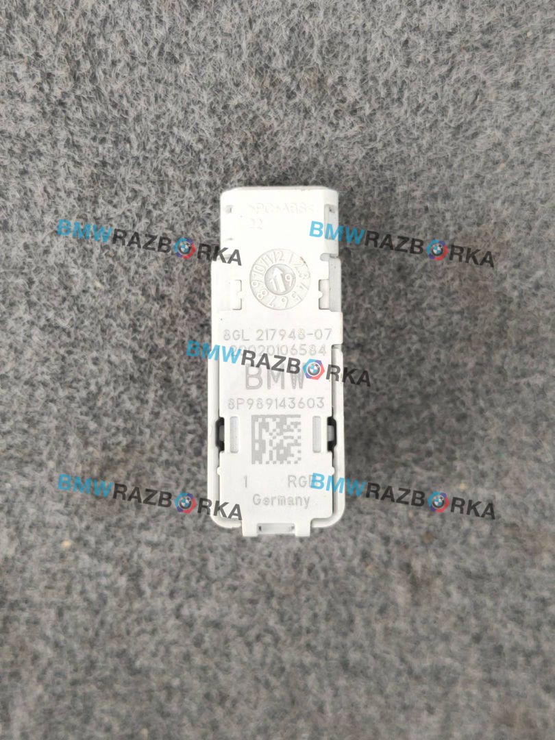 подсветка двери BMW M8 F91/92 F91 2020, 4.4 л., i, S63 B44 B, бензин, АКПП, 490, кабриолет, полный привод, правый руль, 9891436, 8R989143603