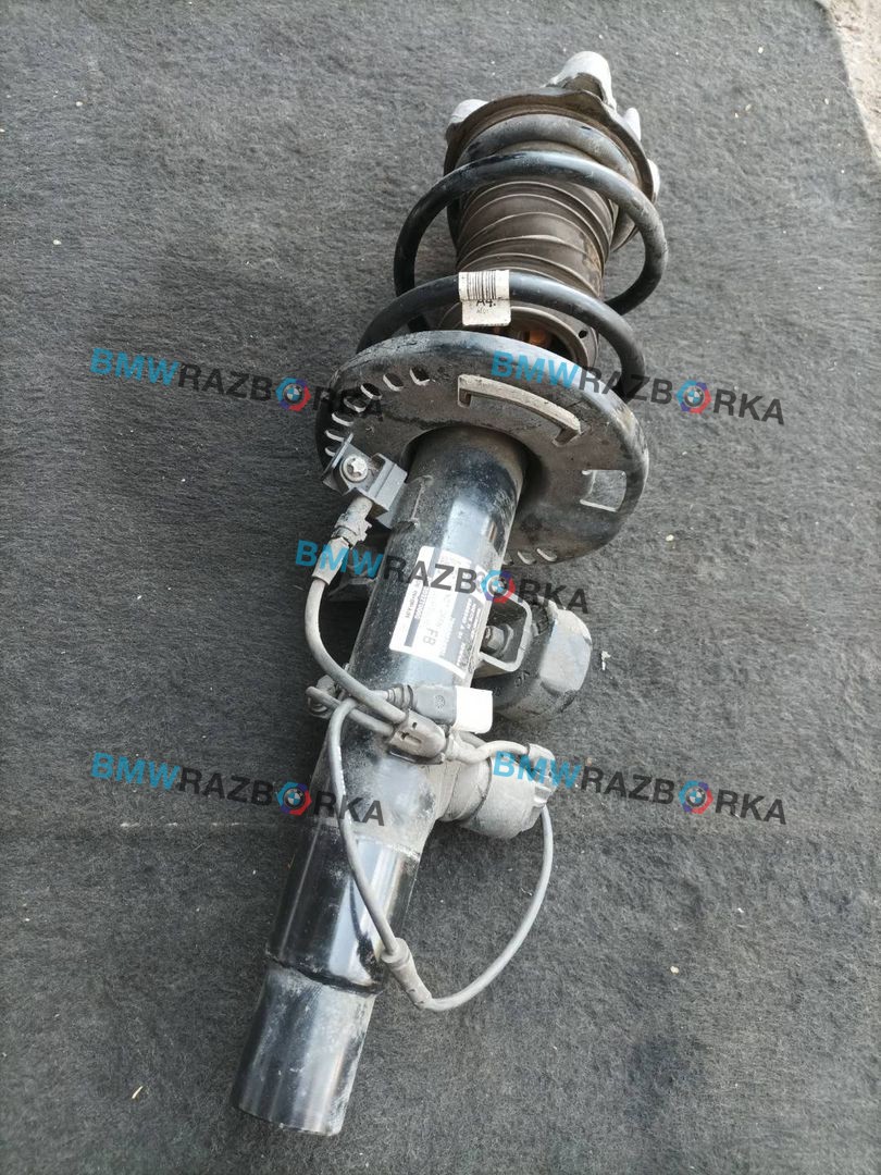 амортизатор передний правый BMW 4 серия G22/G23 G22 2021, 2.0 л., B47 D20 B, дизель, 6886240
