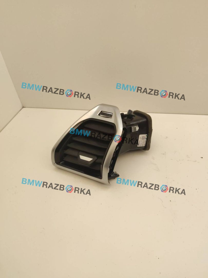дефлектор обдува салона BMW M8 F91/92 F91 2020, 4.4 л., i, S63 B44 B, бензин, АКПП, 490, кабриолет, полный привод, правый руль, 6805805