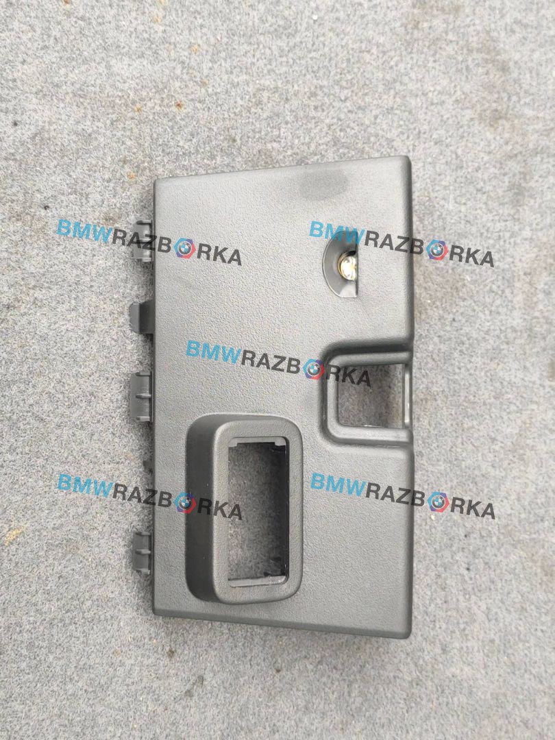 плафон подсветки бардачка BMW 3 серия G20 2022, 2.0 л., B48 B20 A, бензин, b39, седан, задний привод, 6999950, 51167943067, 7943067
