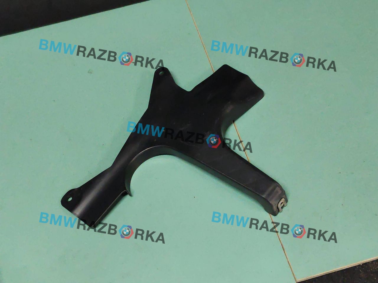 кожух (защита) рулевого механизма BMW 3 серия G20 2021, 3.0 л., i, B58B30, бензин, АКПП, универсал, полный привод, правый руль, 51719627322, 9627322