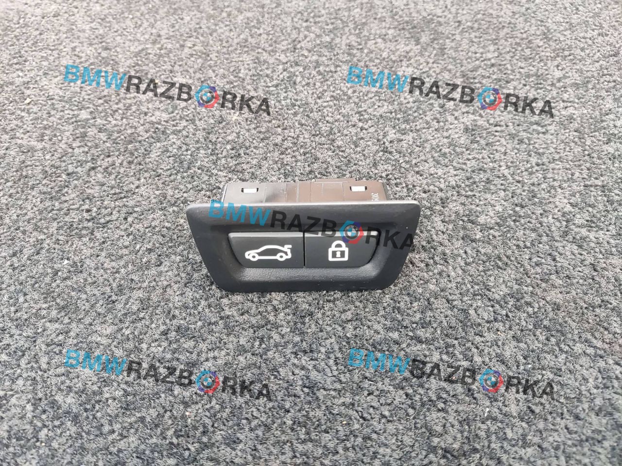 кнопка открытия багажника BMW X3 M F97 2019, 3.0 л., S58B30A, бензин, АКПП, внедорожник 5 дв., полный привод, 9275121
