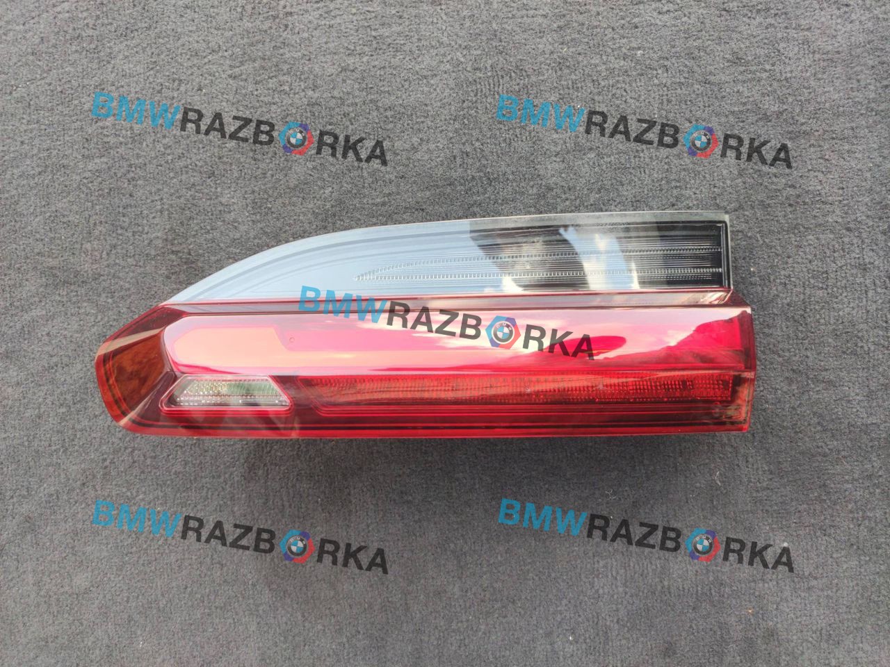 фонарь крышки багажника правый BMW X4 M F98 2019, 3.0 л., S58B30A, бензин, АКПП, внедорожник 5 дв., полный привод, правый руль, 63217433798, 7433798
