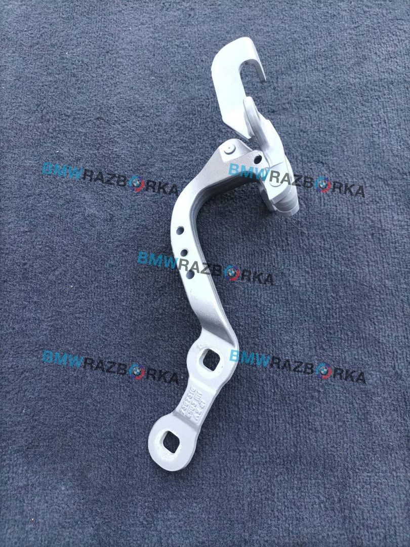 петля крышки багажника BMW X3 M F97 2019, 3.0 л., S58B30A, бензин, АКПП, внедорожник 5 дв., полный привод, 7397316