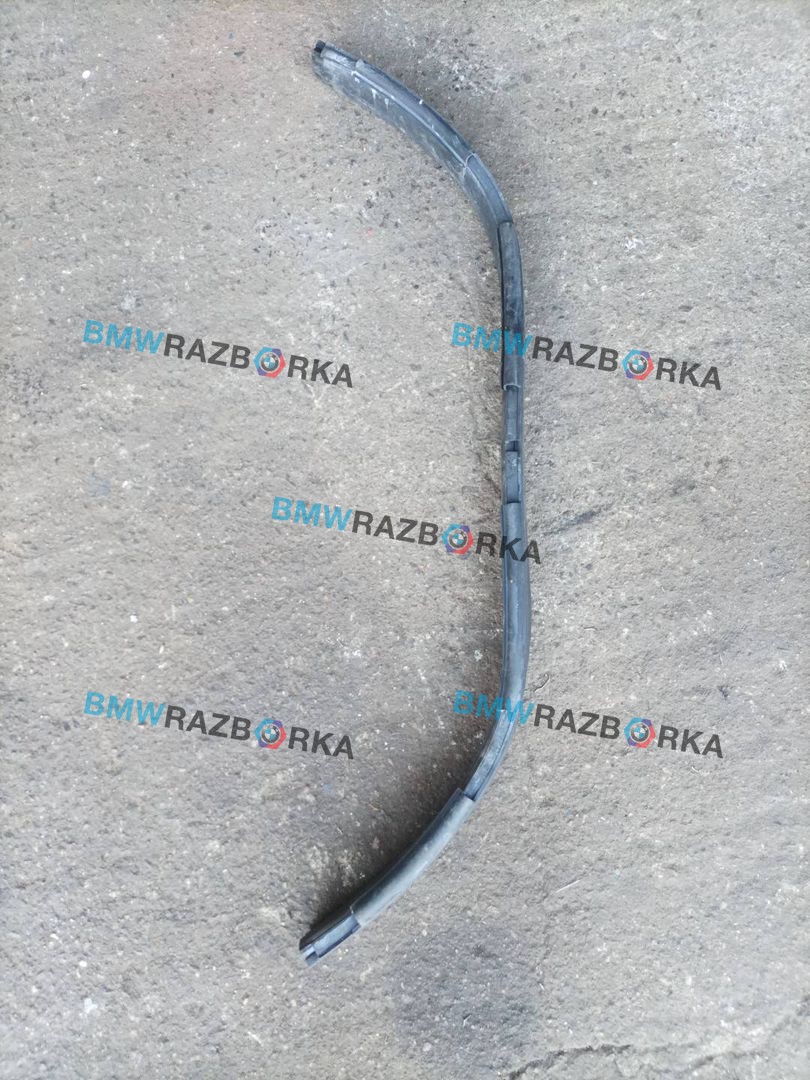 уплотнитель подкапотного пространства BMW M5 F90 2020, 4.4 л., S63 B44 B, бензин, АКПП, седан, полный привод, правый руль, 51767347394, 7347394