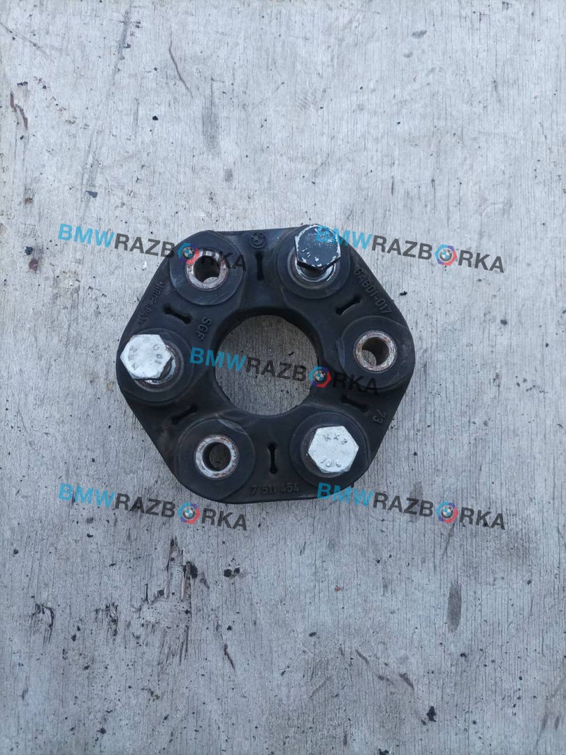 муфта кардана BMW 3 серия F30/F31/F34 F30 2012, 2.0 л., D, N47 D20 C, дизель, МКПП, 300, седан, задний привод, правый руль, 7511454