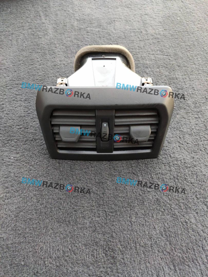 дефлектор обдува салона BMW 2 серия F44 2020, 1.5 л., i, B38 A15 A, бензин, АКПП, седан, передний привод, 6828272