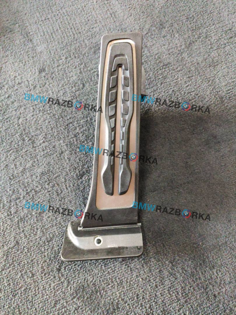 педаль BMW 2 серия F44 2020, 1.5 л., i, B38 A15 A, бензин, АКПП, седан, передний привод, 6889820, 35406889820