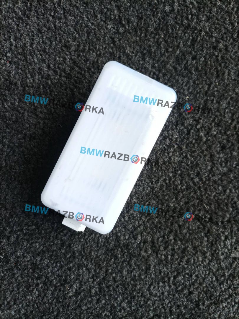 плафон багажника BMW M5 F90 2020, 4.4 л., S63 B44 B, бензин, АКПП, седан, полный привод, правый руль, 9349579