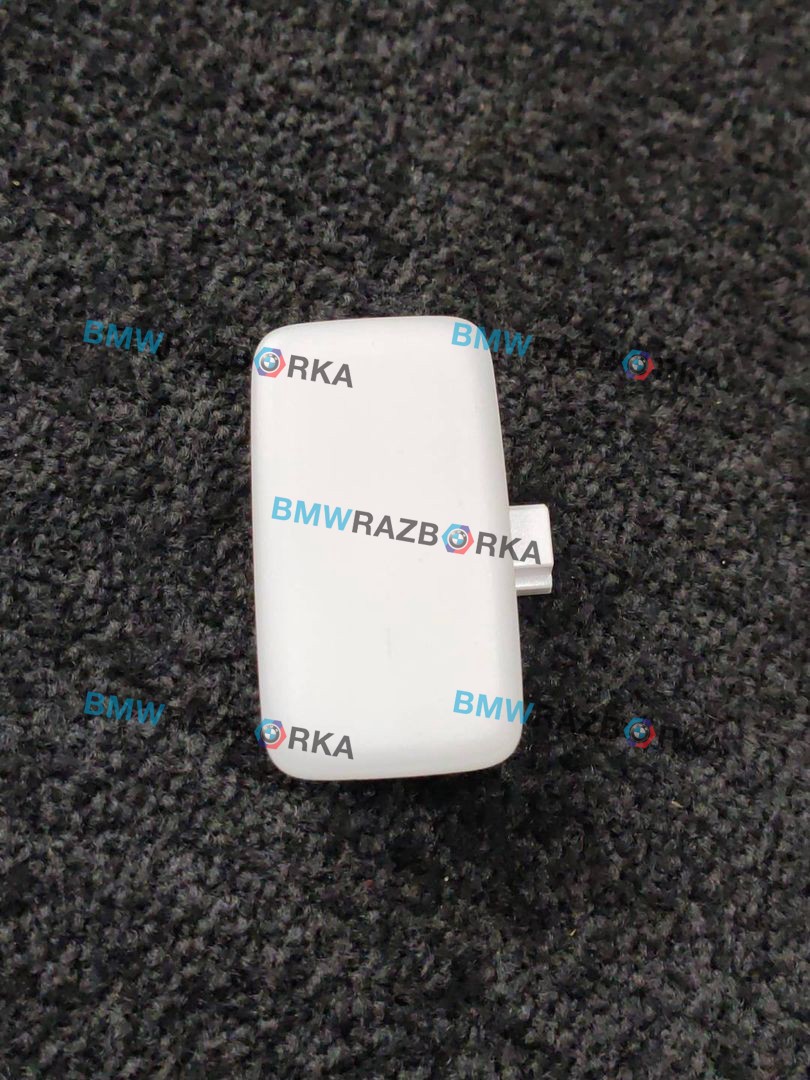 плафон подсветки козырька BMW 2 серия F44 2020, 1.5 л., i, B38 A15 A, бензин, АКПП, седан, передний привод, 9472764, 63319472764