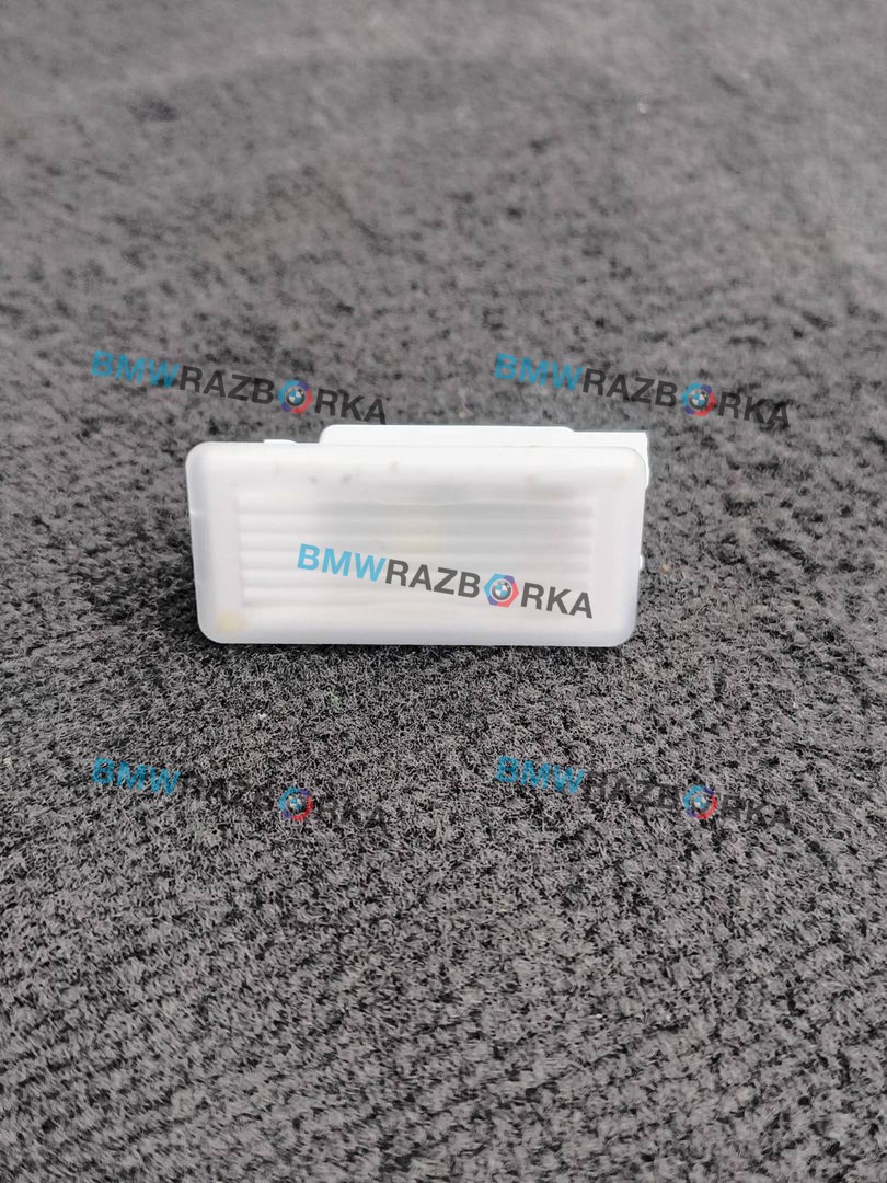 плафон двери BMW 2 серия F44 2020, 1.5 л., i, B38 A15 A, бензин, АКПП, седан, передний привод, 9472763, 63319472763