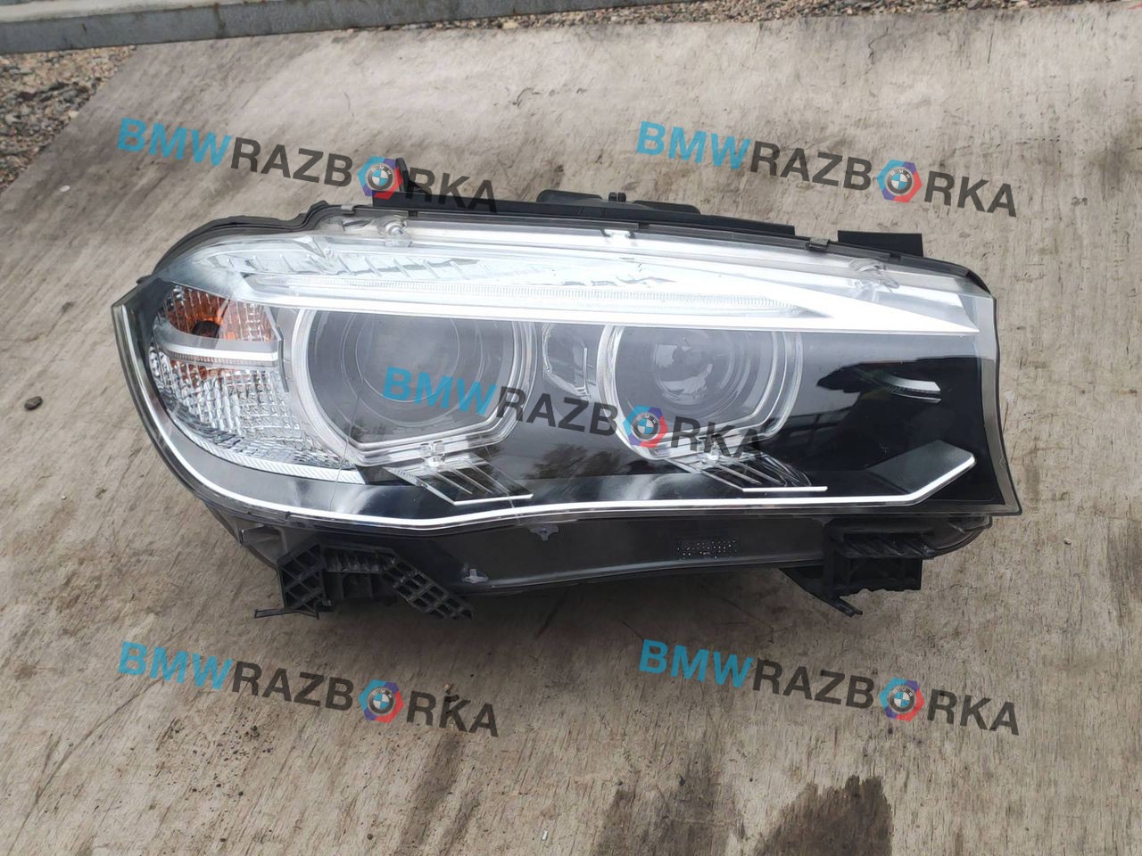 фара правая BMW X5 F15 (2013 - 2018), 4.0 л., гибрид, АКПП, a52, внедорожник 5 дв., полный привод, правый руль, 7290056