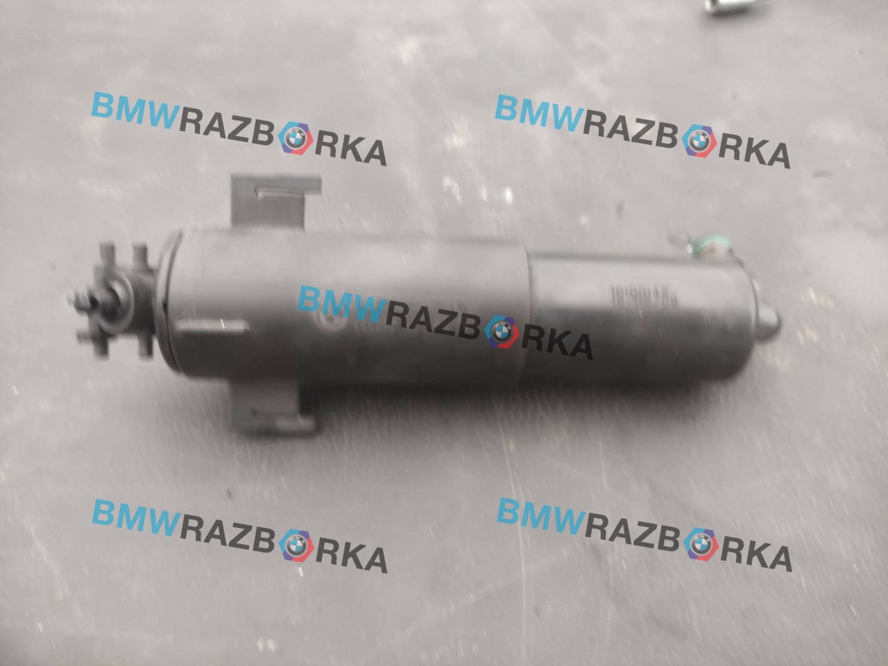 форсунка омывателя фары левая BMW X5 M E70 2010, 4.4 л., S63 B44 A, бензин, АКПП, внедорожник 5 дв., 4286755