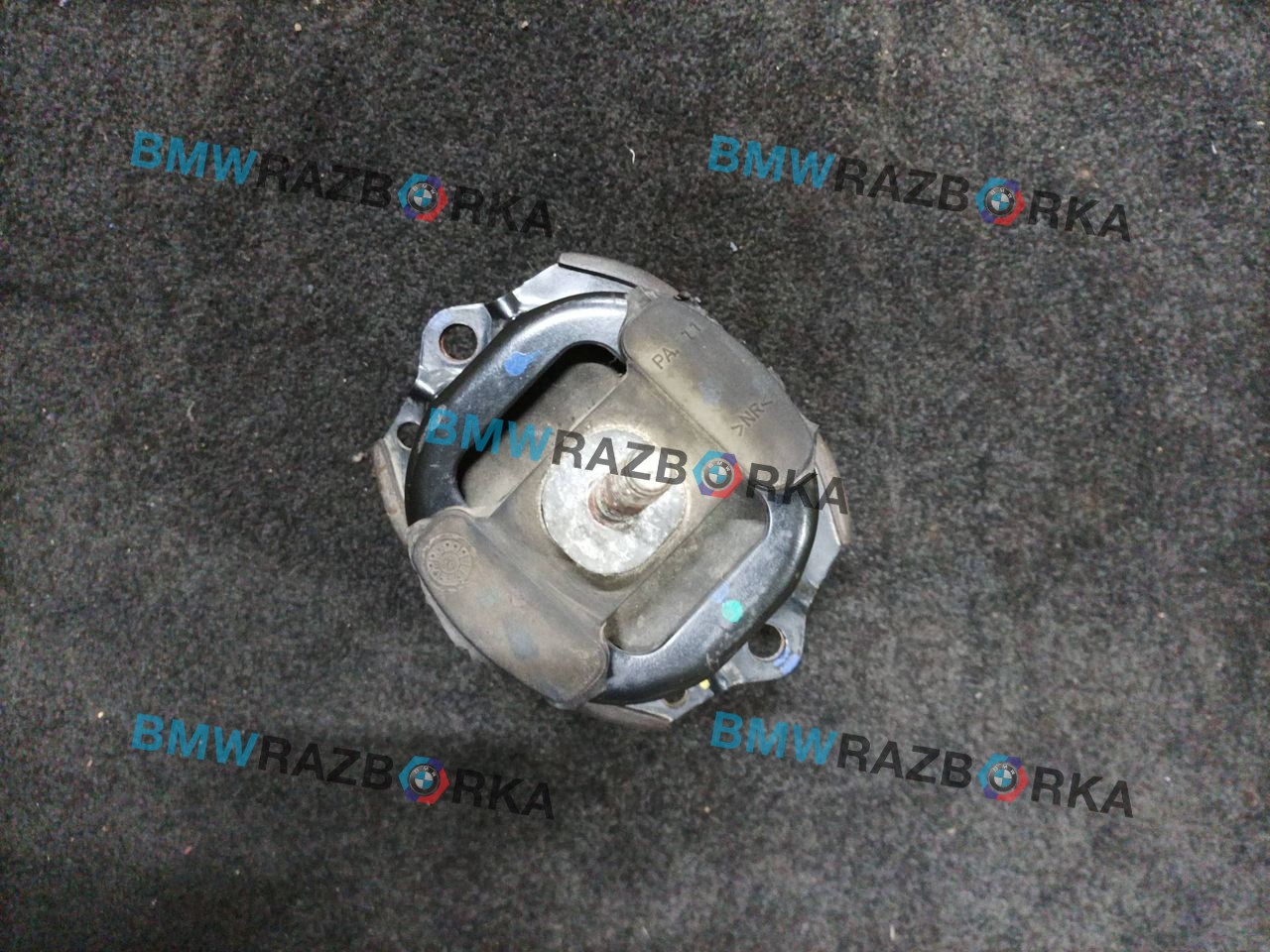 подушка крепления двигателя BMW X5 M E70 2010, 4.4 л., S63 B44 A, бензин, АКПП, внедорожник 5 дв., 6793642