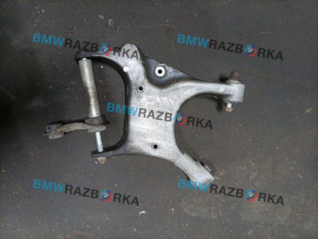 рычаг задний нижний BMW X5 M E70 2010, 4.4 л., S63 B44 A, бензин, АКПП, внедорожник 5 дв., 6770953