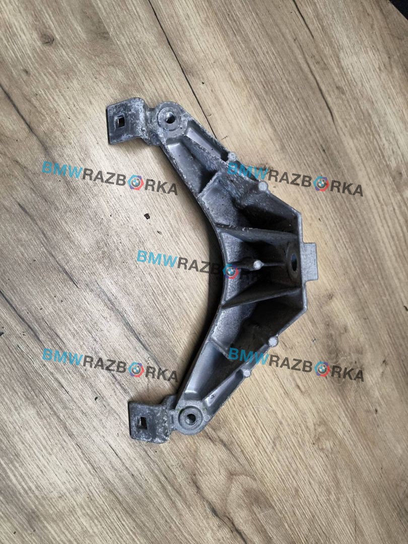 распорка стоек BMW X5 M E70 2010, 4.4 л., S63 B44 A, бензин, АКПП, внедорожник 5 дв., 7137238