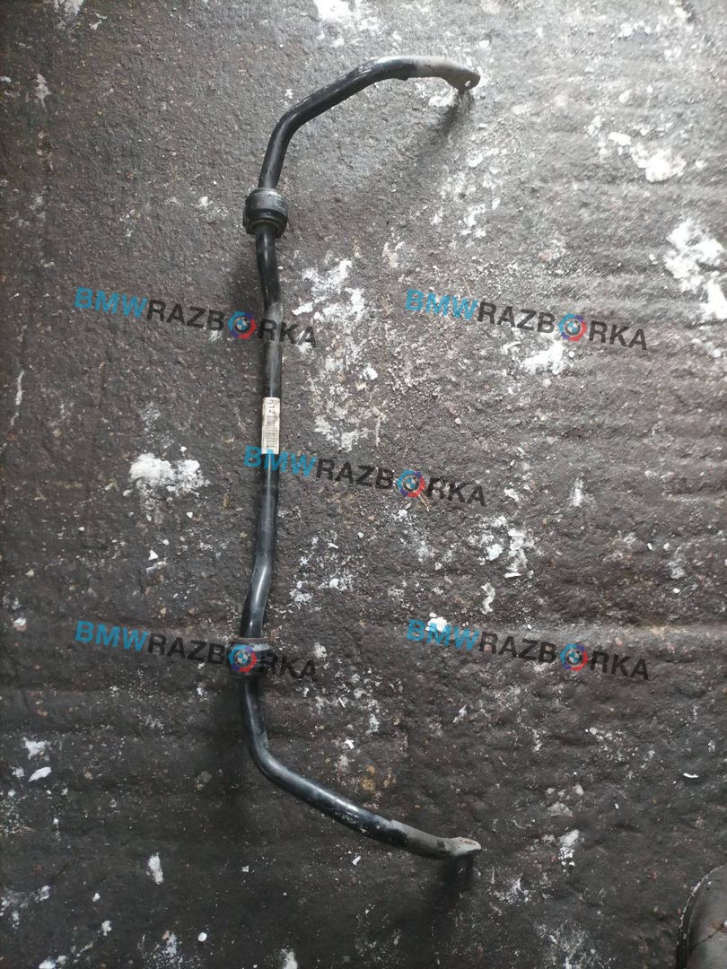 стабилизатор подвески передний BMW 1 серия F40 2020, 2.0 л., B48A20E, бензин, АКПП, белый, хетчбэк 5 дв., полный привод, 6888445