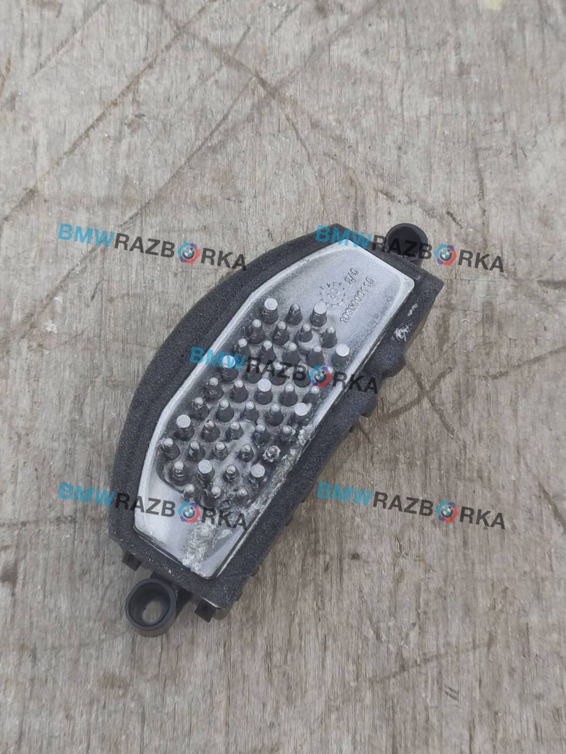 сопротивление печки BMW 1 серия F40 2020, 2.0 л., B48A20E, бензин, АКПП, белый, хетчбэк 5 дв., полный привод, 7952061, 64117952061