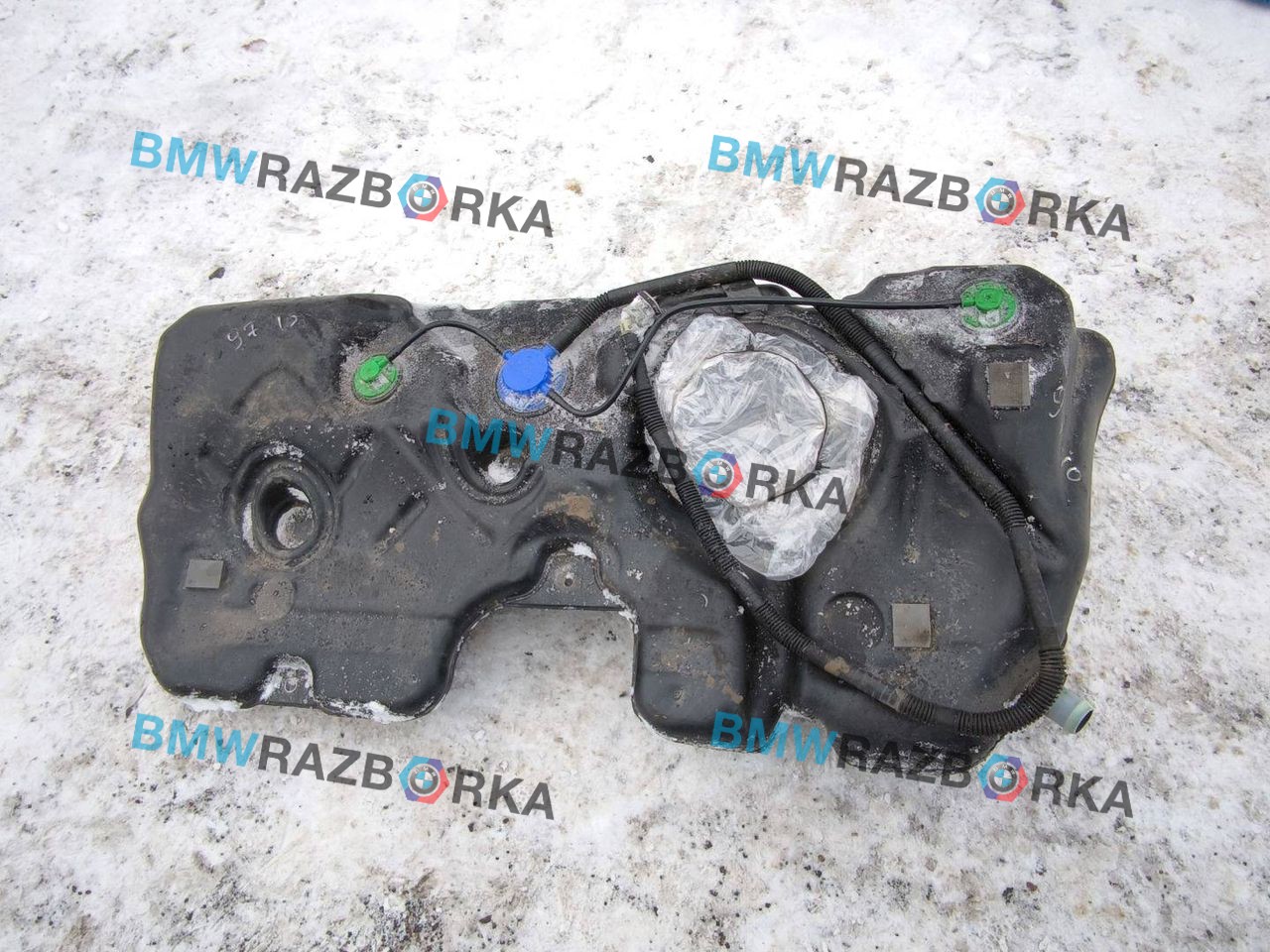 бак топливный BMW 1 серия F40 2020, 2.0 л., B48A20E, бензин, АКПП, белый, хетчбэк 5 дв., полный привод, 7465135