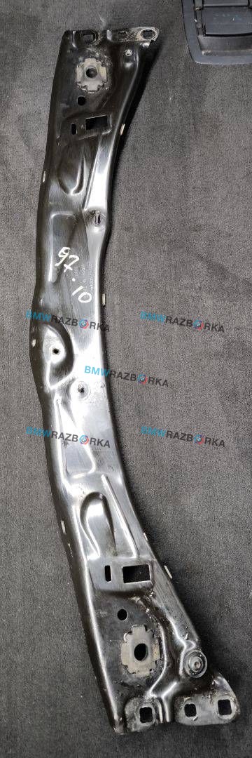 верхняя планка телевизора BMW 1 серия F40 2020, 2.0 л., B48A20E, бензин, АКПП, белый, хетчбэк 5 дв., полный привод, 7459878, 51647459878