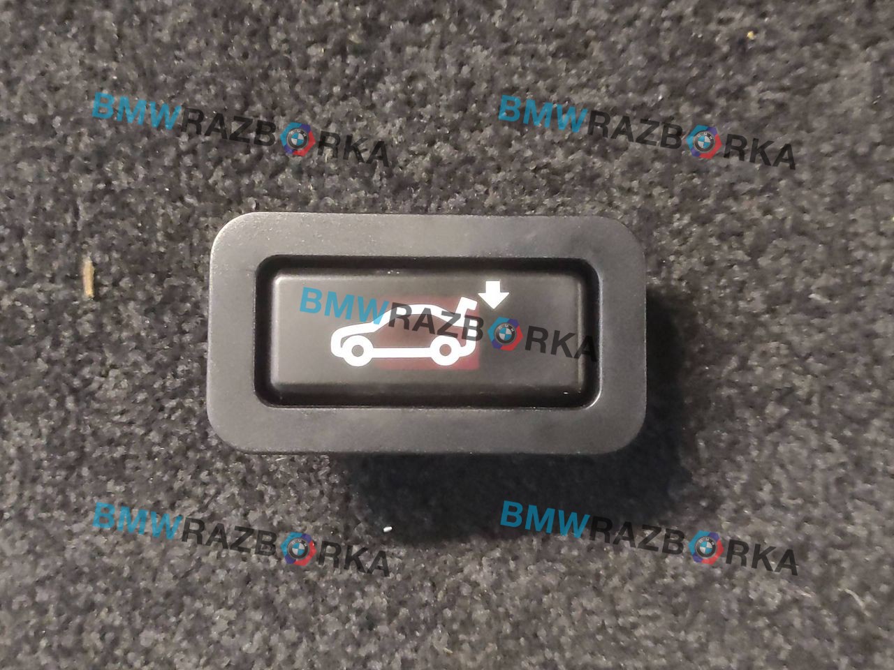 кнопка открытия багажника BMW X5 E70 [рестайлинг] E70 2013, 5.0 л., дизель, АКПП, внедорожник 5 дв., полный привод, 8375580