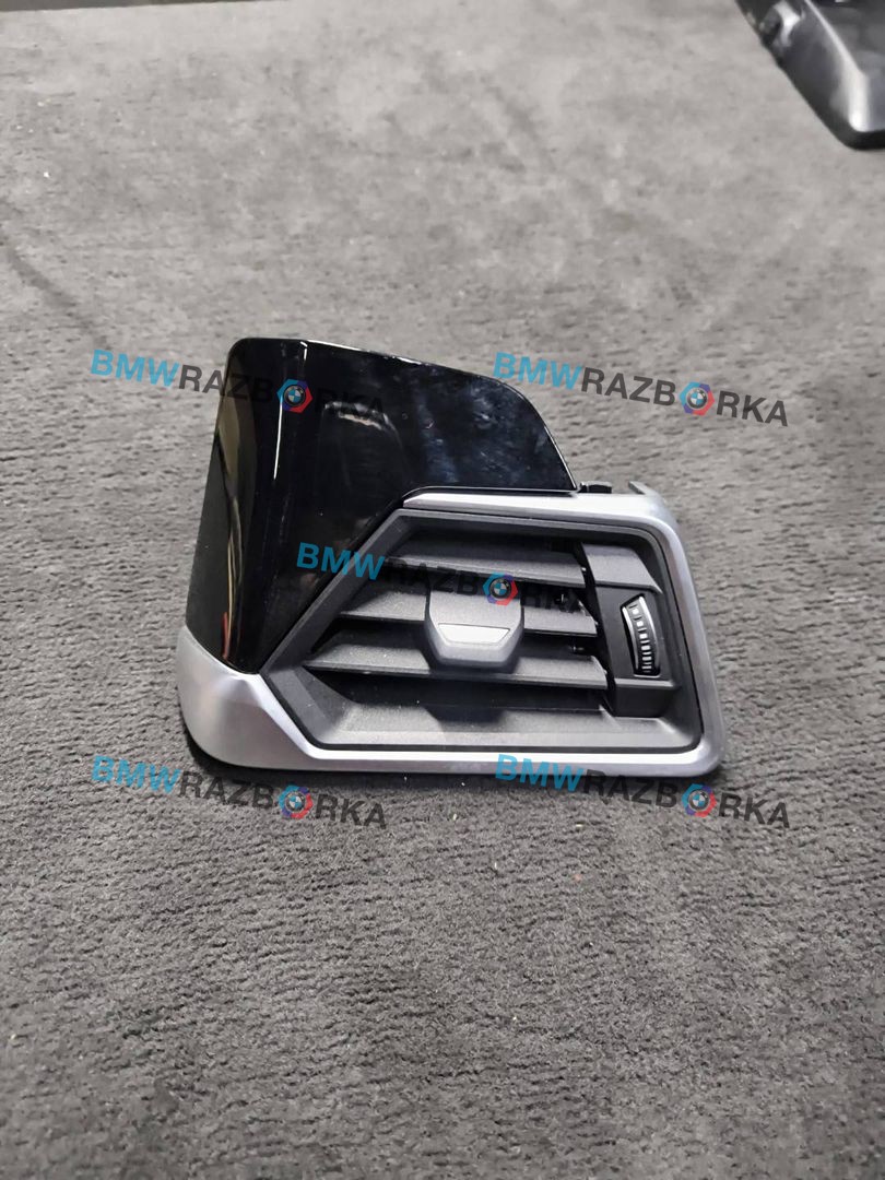 дефлектор обдува салона BMW 2 серия G42 2022, 3.0 л., B58B30, бензин, АКПП, купе, полный привод, 6848619