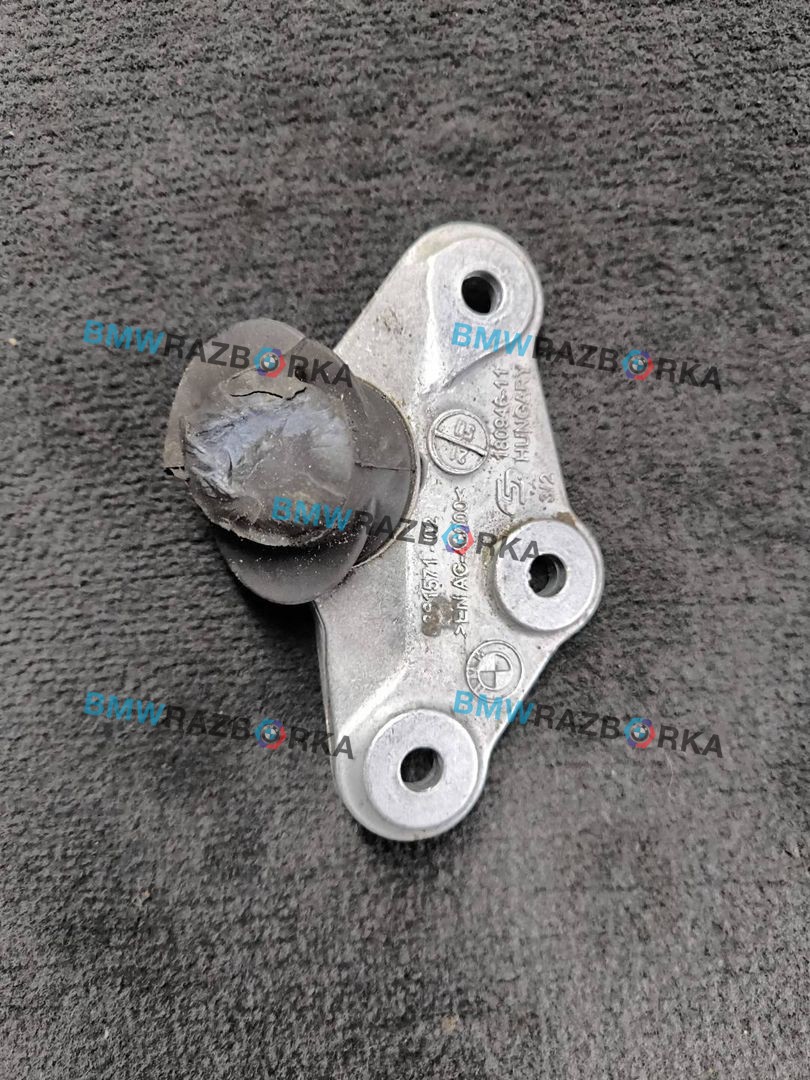 кронштейн КПП BMW 2 серия G42 2022, 3.0 л., B58B30, бензин, АКПП, купе, полный привод, 6861571