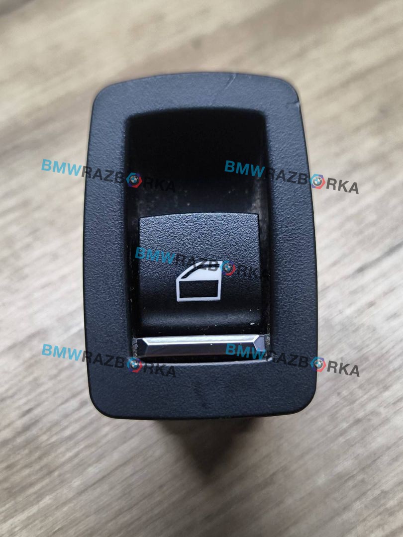 кнопка стеклоподъемника двери задней левой BMW 3 серия F30/F31 [рестайлинг] F30 2016, 2.0 л., B47 D20 A, дизель, МКПП, седан, 9361936