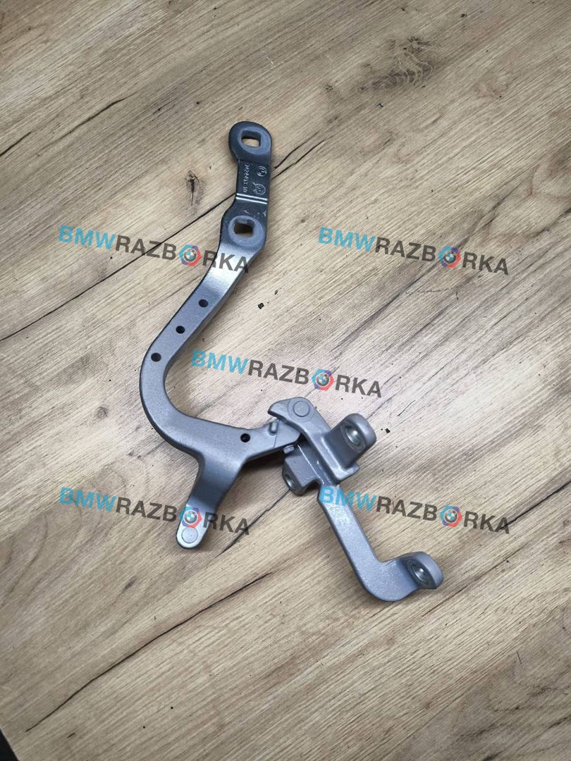 петля крышки багажника BMW X4 M F98 2021, 3.0 л., S58B30A, бензин, АКПП, donington grau (c28), внедорожник 5 дв., полный привод, 7424413