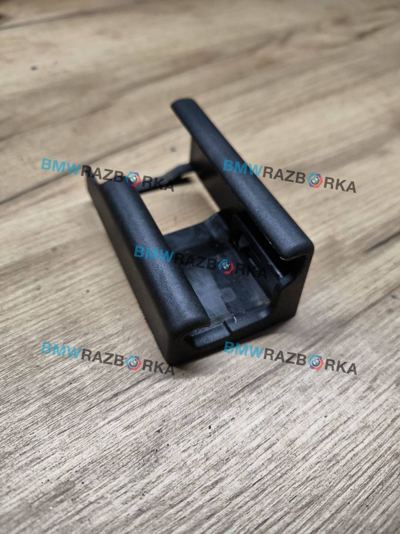 Пластик салазок сидений BMW X4 M F98 2021, 3.0 л., S58B30A, бензин, АКПП, donington grau (c28), внедорожник 5 дв., полный привод, 7415076, 52107415076