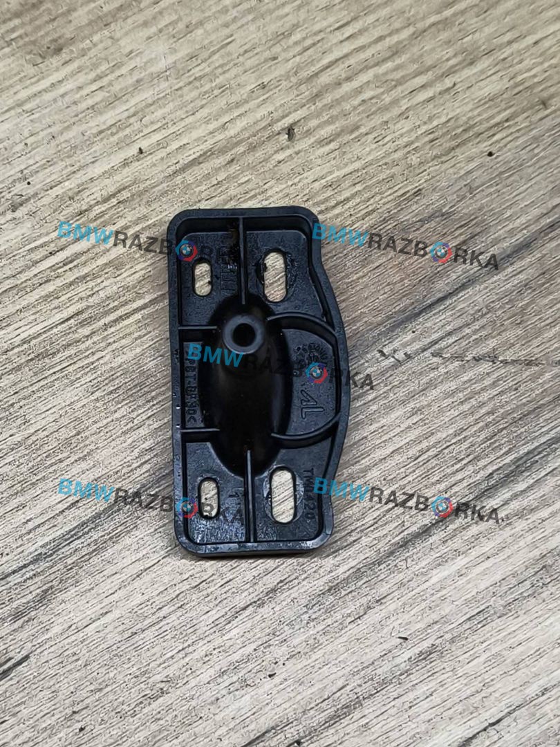 крепление фары левой BMW X4 M F98 2021, 3.0 л., S58B30A, бензин, АКПП, donington grau (c28), внедорожник 5 дв., полный привод