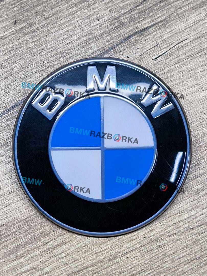 эмблема BMW X5 G05 2021, 4.0 л., B58B30C, гибрид, АКПП, 475 black-sapphire metallic, внедорожник 5 дв., полный привод, 51147499154