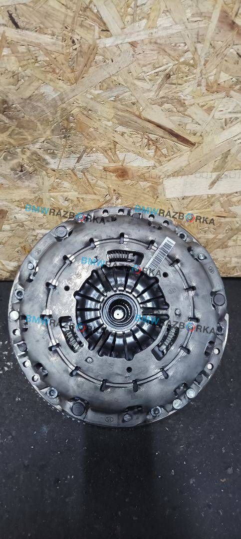 маховик BMW 2 серия F22/F23 F22 2015, 1.5 л., B38 B15 A, бензин, МКПП, купе