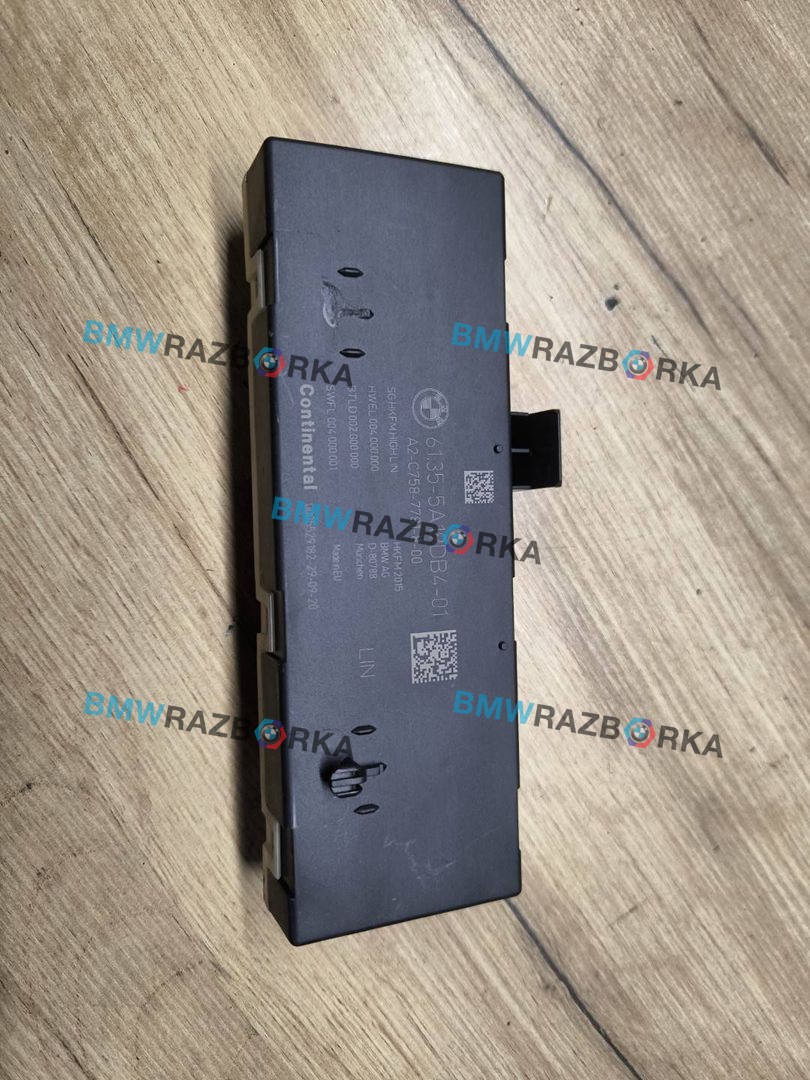 блок управления крышкой багажника BMW X5 G05 2021, 4.0 л., B58B30C, гибрид, АКПП, 475 black-sapphire metallic, внедорожник 5 дв., полный привод, 61355A19DB4, 5A19DB4