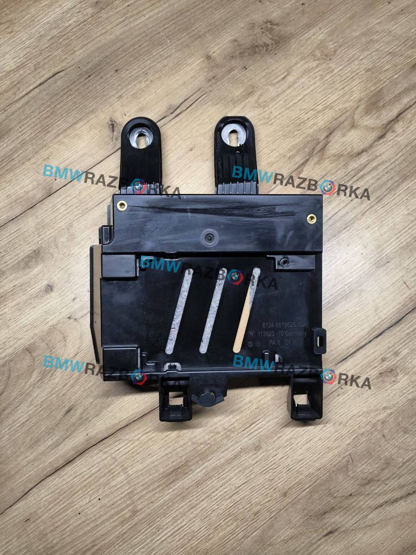 кронштейн блока управления BMW X5 G05 2021, 4.0 л., B58B30C, гибрид, АКПП, 475 black-sapphire metallic, внедорожник 5 дв., полный привод, 61246819625, 6819625
