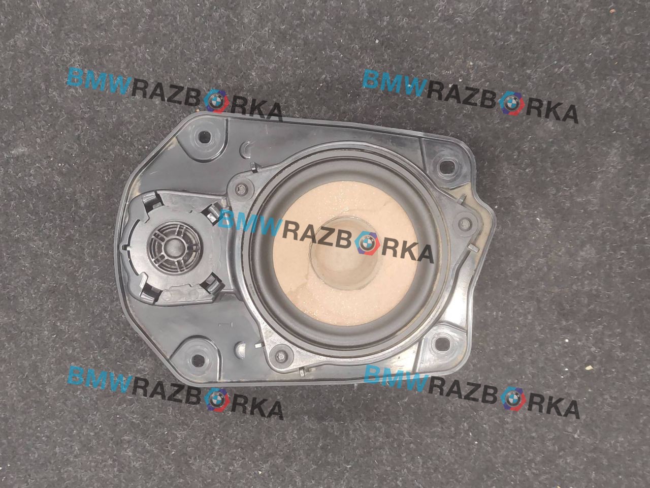 динамик торпедо BMW X3 G01 2019, 2.0 л., B46 B20 B, бензин, АКПП, 668, внедорожник 5 дв., задний привод, 6809630, 9363477, 6809628